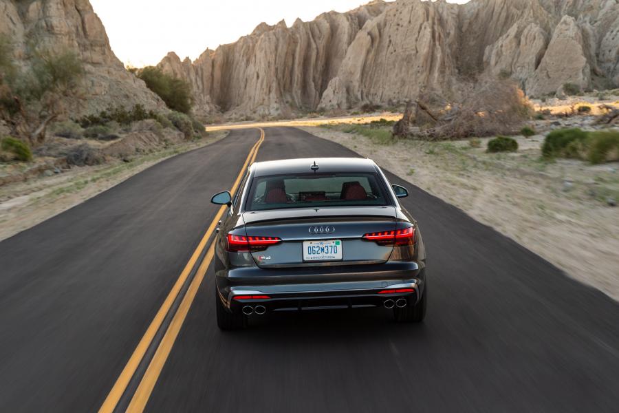  Audi S4 Sedan TFSI (B9) 2020 года  (NA) (фото 43 из 54)